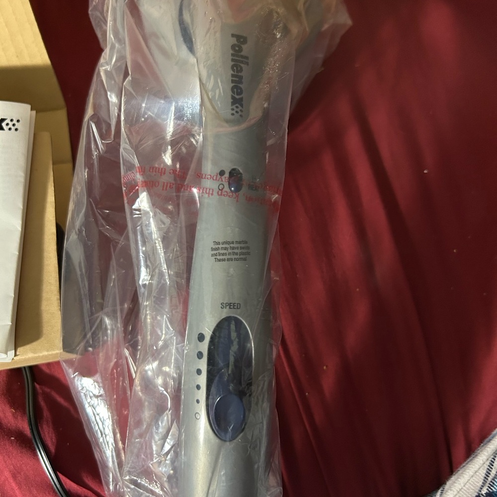 Pollenex Gel-Touch Massager With Heat. New In Box.